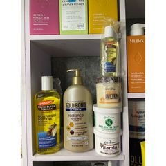 [Mỹ] Kem Dưỡng ẩm Da Mặt & body Queen Helene Cocoa Butter 136g làm dịu làn da trong và sau khi mang thai.