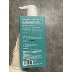 [Mỹ] Sữa tắm Glycolic AHA + Lactic Acid MEDIX 5.5 tẩy tế bào chết Body & Face Wash 444ml