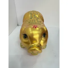Heo đất tiết kiệm Ngọc Trinh nhũ vàng