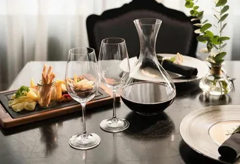 Bình Lắc Rượu Vang Crystalex Bohemia Viola 1500ml