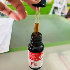 Sắt hữu cơ nhỏ giọt và xịt LIPOFER FE - Nhập khẩu Pháp, không táo bón