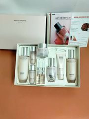 Bộ chăm sóc da trắng hồng Ohui Miracle Moisture Set 9 sản phẩm - Dưỡng ẩm hoàn hảo với công nghệ Chiffon-Ceramide cho làn da mềm mịn, rạng rỡ. 764677