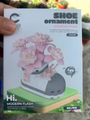 Bộ lắp ráp Hoa Nhựa hình chiếc giày