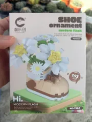 Bộ lắp ráp Hoa Nhựa hình chiếc giày