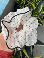 Buộc tóc nữ chấm bi vải phi lụa dày mịn