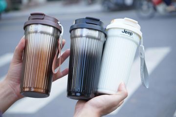 Cốc giữ nhiệt Jeep 550ml hiện đại, sang trọng, inox 316, kèm ống hút silicon thực phẩm an toàn