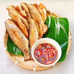 Hỏa tốc-HCM.Khô cá đù 1 nắng,5-8 CON,đặc sản cần giờ,không mặn thịt thơm dai ngọt,