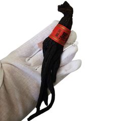 Hắc Sâm Củ Khô Hộp Thiếc Insam Hàn Quốc Hộp 300g 10 Củ, Nhân Sâm Đen Hàn Quốc