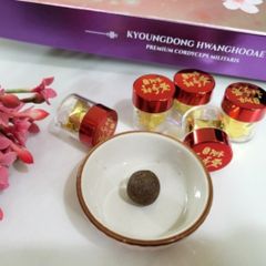 [ Phụ Nữ ] An Cung Ngưu Trầm Hương Đông Trùng KyoungDong Hwangchooea 60 Viên Chăm Sóc Tốt Sức Khỏe Cho Phụ Nữ
