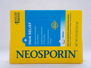 Tuýt kem bôi kháng viêm, liền sẹo Neosporin Dual Action Cream 14.2g