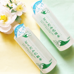 Nước Dưỡng Da Chinoshio Dokudami Chiết Xuất Lá Diếp Cá 500ml Natural Skin Lotion, dành cho da bị mụn, tuyến bã nhờn hoạt động mạnh, da xỉn màu, thiếu sức sống