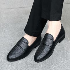 ( BAN L21 ) Giày lười in vân sần gắn băng thủng, Giày tây nam hoa tiết in nổi đế cao su đúc chống trơn trượt có khâu