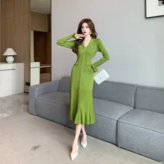 Đầm Xòe Dệt Kim Đuôi Cá Dài Tay Cổ Chữ V Cho Nữ AL25