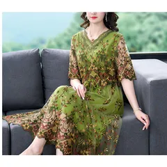 Đầm Hoa Dự Tiệc Trung Niên Che Bụng Sang Trọng VH18