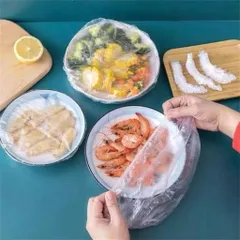 Túi màng bọc thực phẩm 300 chiếc chất liệu PE treo tường dạng rút tiện lợi, có chun co dãn siêu dai