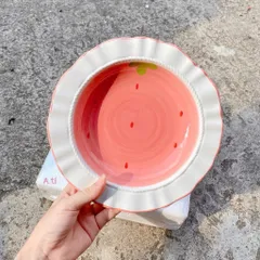 Đĩa Sứ Decor Hình Dâu Tây Viền Sóng - Đĩa Đựng Trái Cây, Bánh Ngọt Dễ Thương Cho Bé, Chụp Ảnh Sống Ảo Cao Cấp