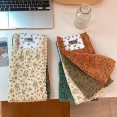 Combo 4 Khăn Lau Vệ Sinh Bếp Đa Năng 30cm – Sợi Microfiber Siêu Thấm, Họa Tiết Hoa Cỏ Decor Xinh Xắn