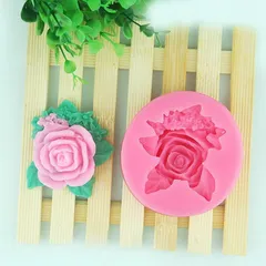 Khuôn silicon rau câu hoa hồng kèm lá loại 8 cm – Mã số 1551 776494