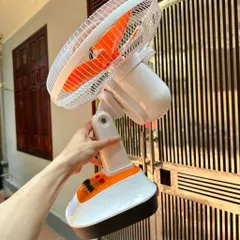 Quạt bàn tích điện, có sạc điện thoại, có đèn chạy điện 220v 12 inch hãng EASY POWER 776633
