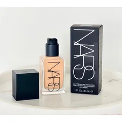 Kem nền Nars Light Reflecting Foundation 𝟑𝟎ml
