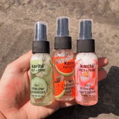 Xịt Khoáng Khóa lớp Nền Trang điểm Karite - Thơm hương trái cây dễ chịu