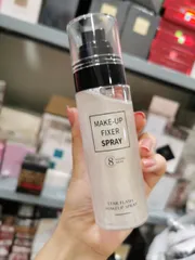 Xịt nhũ bắt sáng Makeup fixer Shiny Skin
