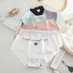 Set hộp 5  quần Lót Nữ Đúc Tim Muji Không Đường May – Mềm Mịn, Ôm Dáng, Siêu Thoải Mái