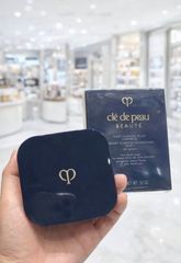 ✨ Phấn Nước CLE DE PEAU Eclat Lumineux Cushion I10 Nâng Tone Da Sáng Hồng (1 Vỏ + 1 Lõi) Chính Hãng