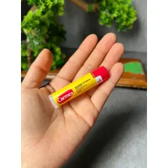 1 thỏi Son dưỡng môi Carmex Classic Lip Balm Medicated.