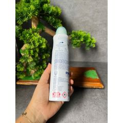 Xịt khử mùi Dove Advanced Care Go Fresh Cucumber & Green Tea.