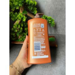 Sữa dưỡng thể Vaseline Intensive Care Cocoa Radiant 750ml hàng Úc