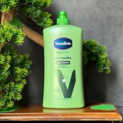 Sữa dưỡng thể Vaseline Intensive Care Aloe Soothe 750ml.