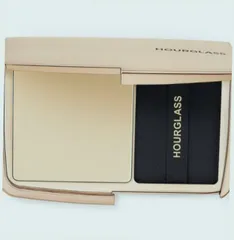 (Hàng Chất) Phấn Phủ Dạng Nén Hourglass Vanish Airbrush Phấn Trang Điểm Chống Bóc Tách Tone Translucent Light 10.5g, Lớp Trang Điểm Hoàn Hảo, Tự Nhiên Mẫu Mới Chính Hãng