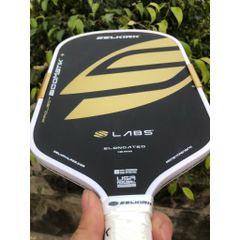 Vợt pickleball Selkirk Boomstik Project 003 Elongated , lõi tổ ong, mặt carbon , 16mm màu đen - vàng