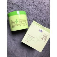 Kem massage trà xanh thảo dược Welcos Green Tea Control Hàn Quốc 300g
