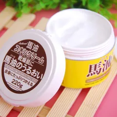 Kem dưỡng da cấp ẩm dầu ngựa Loshi Moisture Skin Cream Horse Oil Nhật Bản 220g