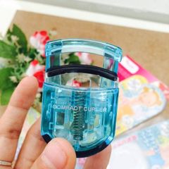 Bấm mi tiện lợi Mira Super Eyelash Curler Hàn Quốc - Màu ngẫu nhiên - Hàng chính hãng