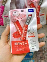 Son dưỡng DHC có màu Nhật Bản, chiết xuất từ dầu olive nguyên chất, dầu jojoba, nhau thai và vitamin E, sản phẩm cấp ẩm sâu, làm mềm môi