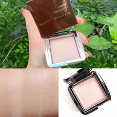 Phấn Nén Hiệu Chỉnh Da GLOW -LIGHTING POWDER – HIỆU ỨNG DA MỊN MƯỢT mini size✨ 786211
