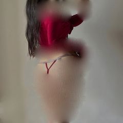 Quần lót nữ gợi cảm đính đá sáng Hot Girl, rỗng trước sau
