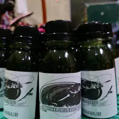 CỬU VỊ HƯƠNG CHUYÊN TRẮM CỎ, CHÉP