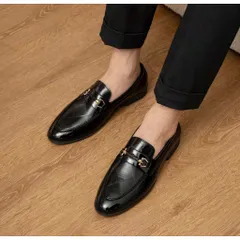 Giày da nam trẻ trung đế mềm có khâu, giầy lười công sở da mềm gắn mác kim loại chống rỉ sang trọng RUNO G65