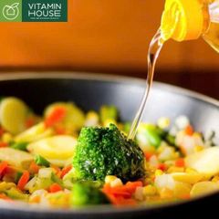 Dầu Hạt Cải Kirkland Signature Canola Oil 2.84L - Nhập Khẩu Mỹ