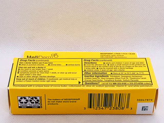 Tuýt mỡ Neosporin Multi-Action Ointment 14.2g