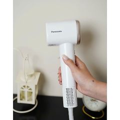 MÁY SẤY TÓC PANASONIC ION ÂM TỐC ĐỘ CAO,TỐC ĐỘ GIÓ 241KM/H