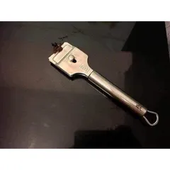 DỤNG CỤ CẠO VỆ SINH BẾP TỪ WMF (Hàng Đức)