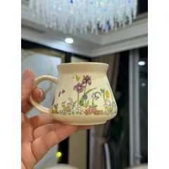 Bộ ấm chén sứ họa tiết thỏ hoa Vintage