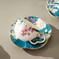 Bộ Ấm Chén Sứ Cao Cấp Tân Cổ Điển
