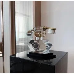 ĐIỆN THOẠI PHA LÊ TRANG TRÍ
