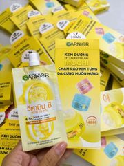 [Mini Gói 7ml ] Kem Dưỡng Garnier Mochi Vitamin C Sáng Da & Căng Mọng Dry Touch Cream